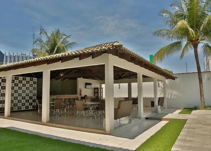 Agulhon Hotel