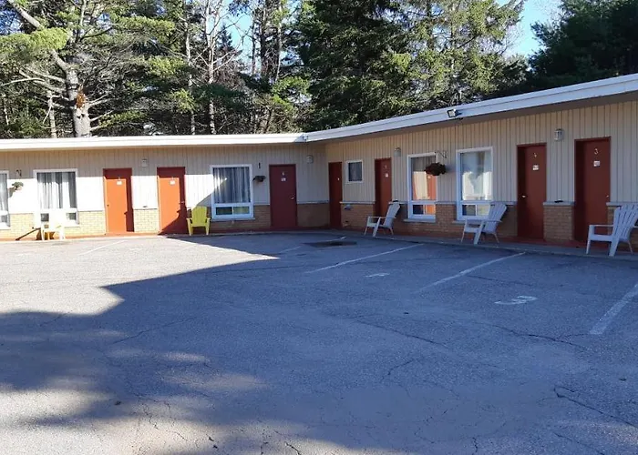 Pine Grove Motel