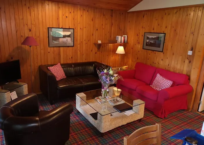 Loch Monzievaird Chalets