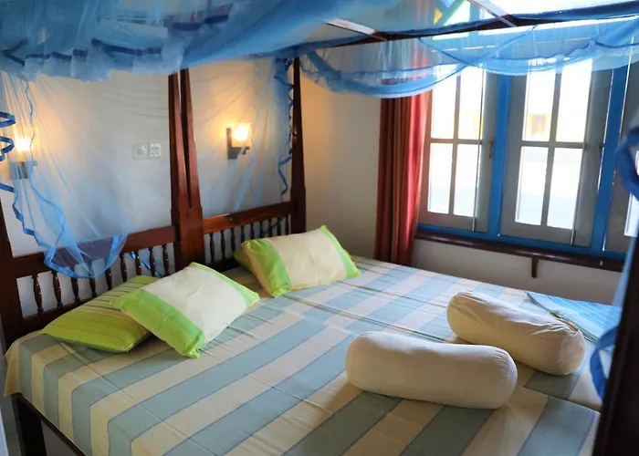 Main Reef Guest House