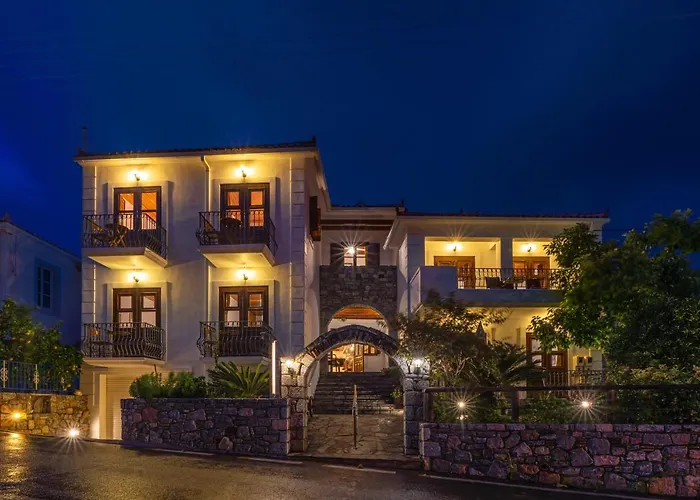 Hotel Paraliako Kyparissi