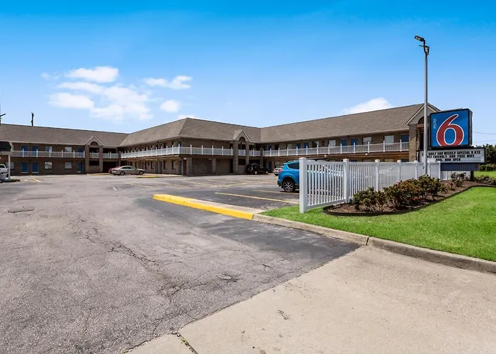 Motel 6-Portsmouth, Va