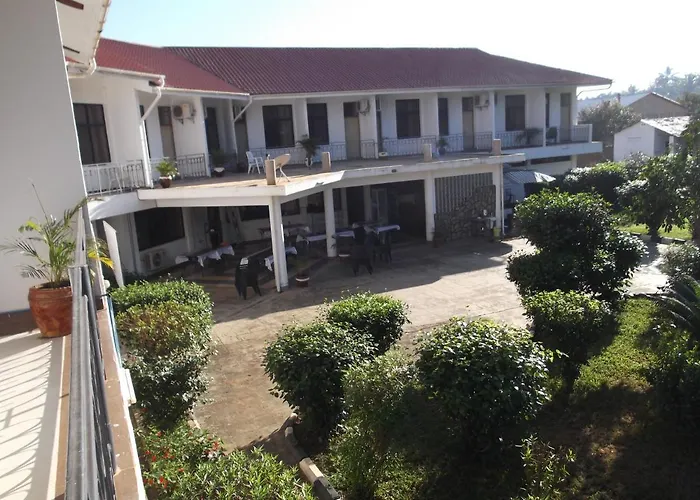 Arc Hotel
