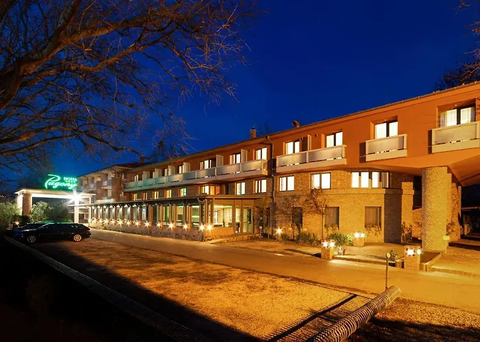 Hotel Pagony Wellness