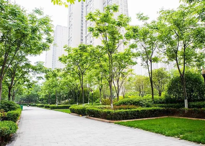 Luoyang Xigong-Shenglong Square-