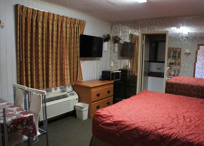 Royalinn & Suites