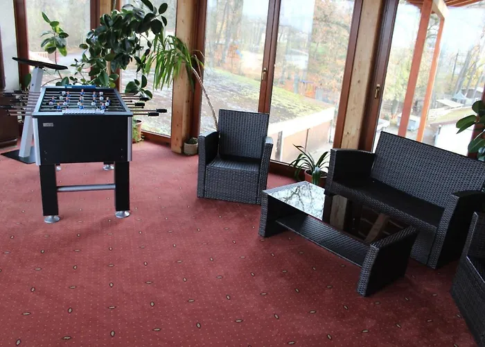 Hotel Am Waldeck Mit Restaurant