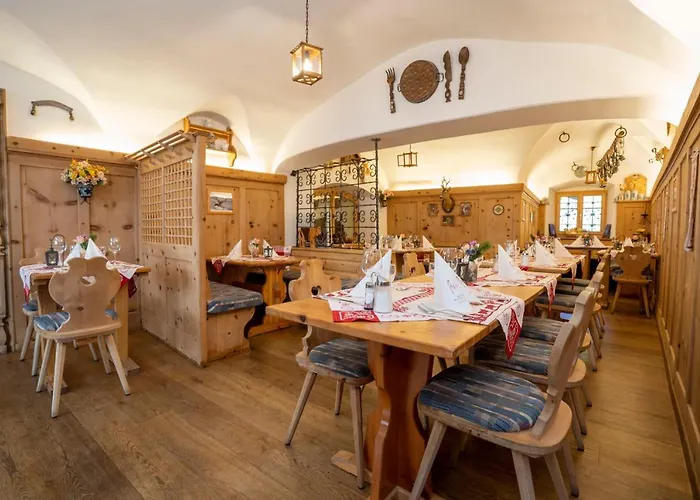 Hotel Crusch Alba Sta Maria