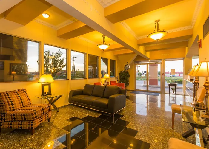 Howard Johnson By Wyndham Oklahoma City Okc Airport, Near Fairgrounds, I40