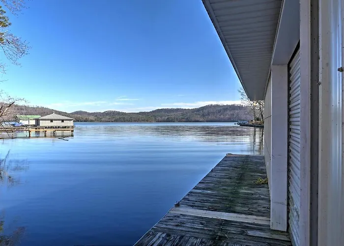 'Paradise Cove' Cabin W/ Boathouse & Dock