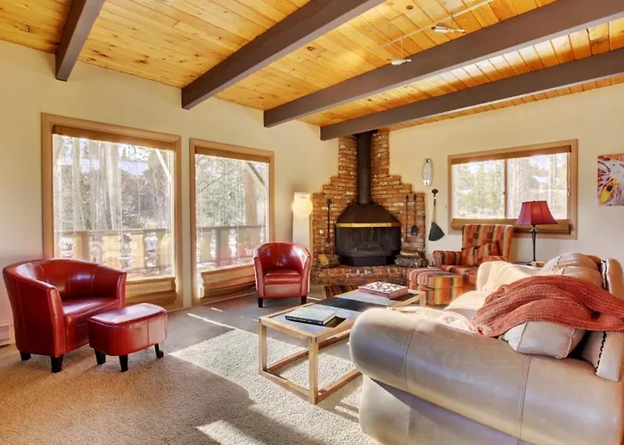 2 Mi To Slopes: Mtn-View Breckenridge Getaway!