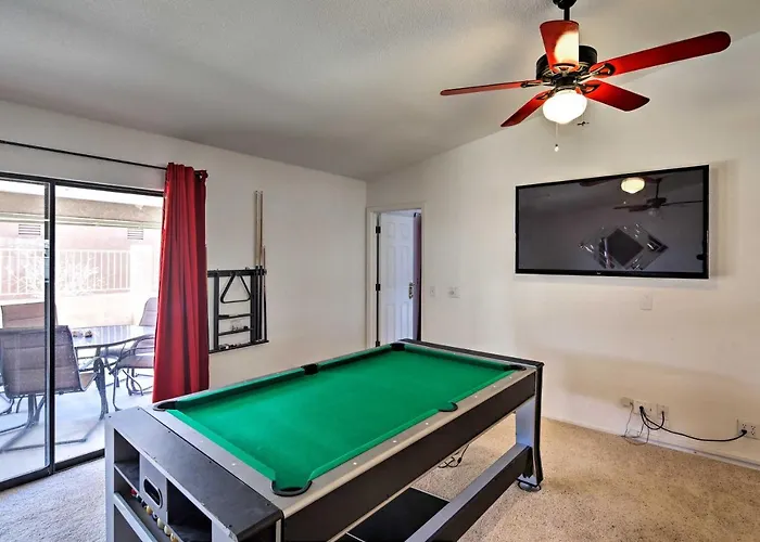 Patio, Rooftop Deck & Mtn Views: Lake Havasu Home!