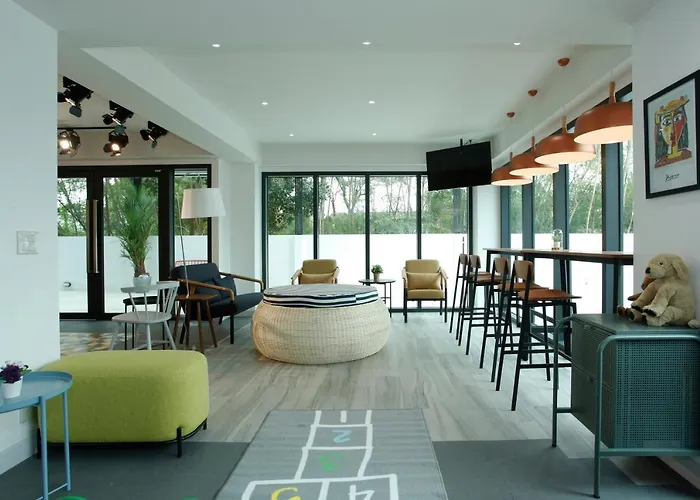 Port Canary Airport Hotel