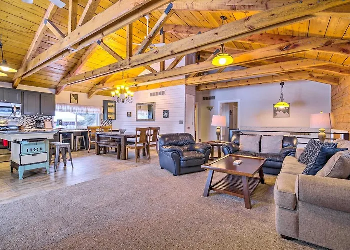 Mccall Retreat W/ Hot Tub - 1/2 Mi To Downtown!
