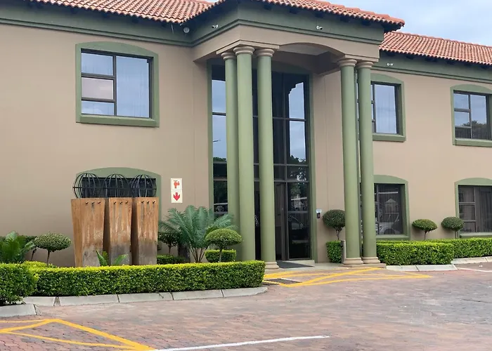 Royal Hotel