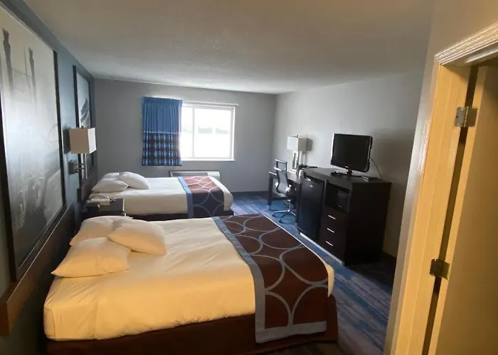 Super 8 By Wyndham Prairie Du Chien
