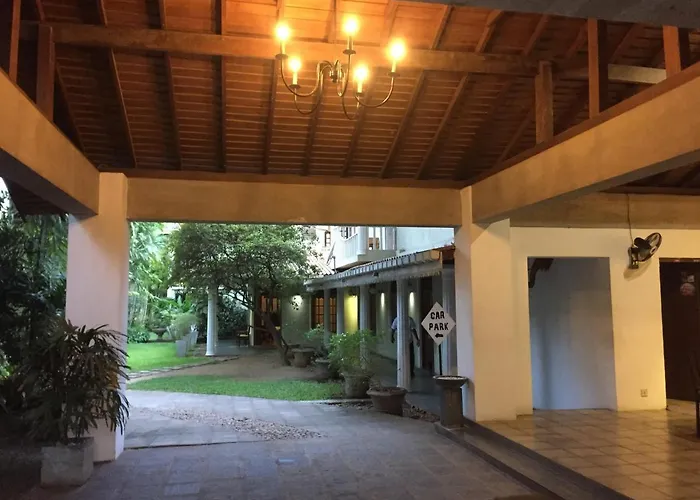 Hotel Sunflower