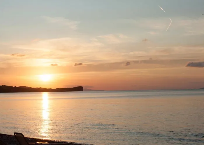 Kormoranos Beach