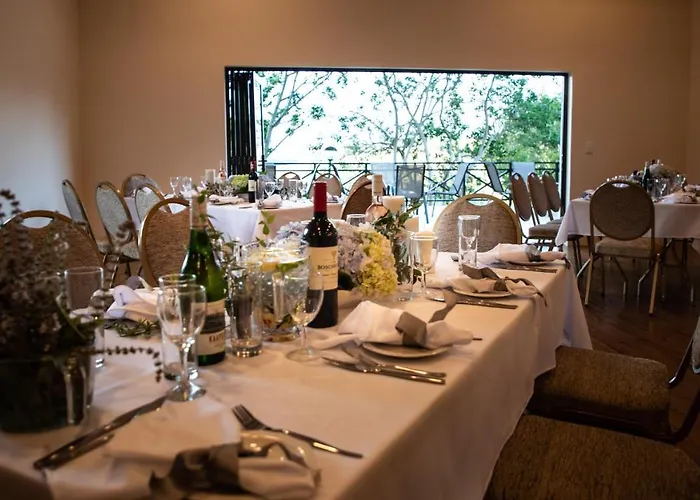 Far Hills Country Hotel