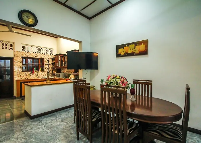 Leo'S Home Stay