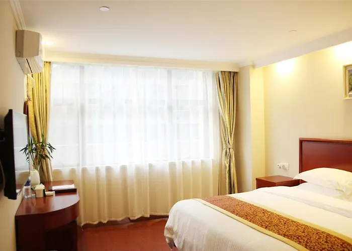 Greentree Inn Dalian Dalian North Railway Station Express Hotel