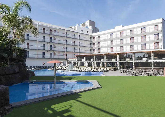 Hotel Papi Blau