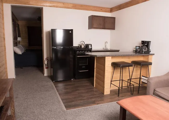 Miette Hot Springs Bungalows