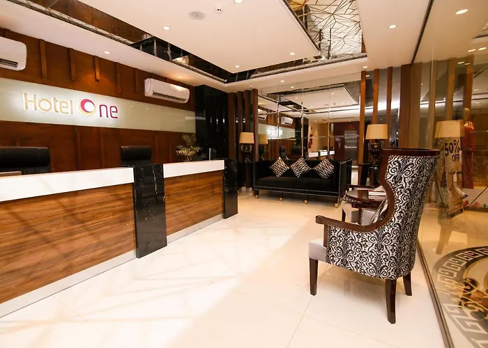 Hotel One Rahim Yar Khan Club Road