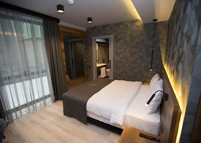 Emens Hotel