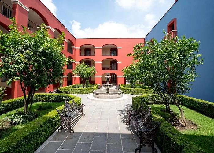 Hotel Real de Naturales
