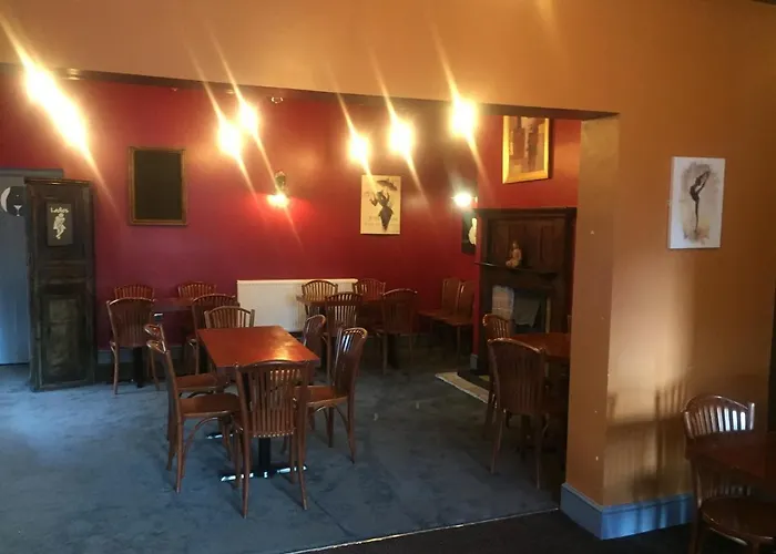 The Woodhouse Inn