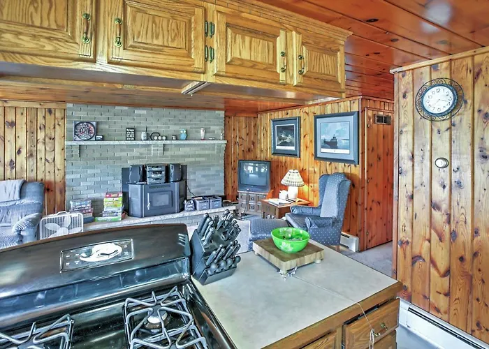 2 Mi To Boat Ramp! Family Cabin On Long Lake