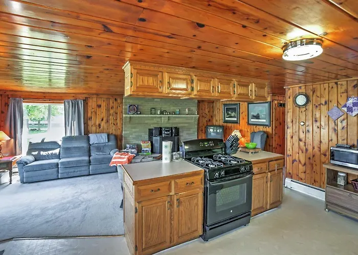 2 Mi To Boat Ramp! Family Cabin On Long Lake