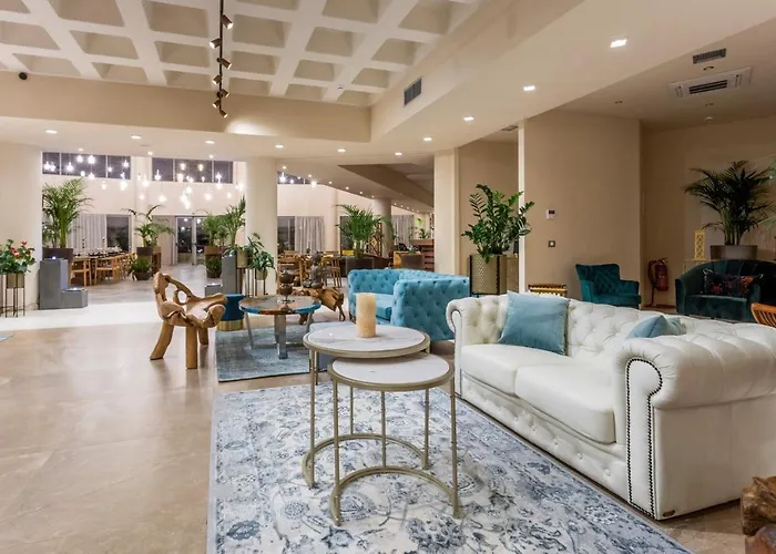 Elysian Luxury Hotel And Spa