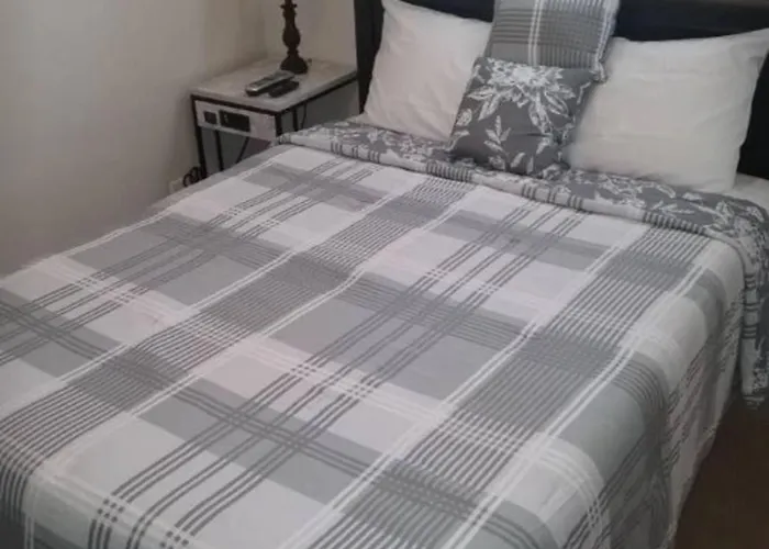 Cozy 1 Bedroom Efficiency Apt Close To Ttu And Downtown