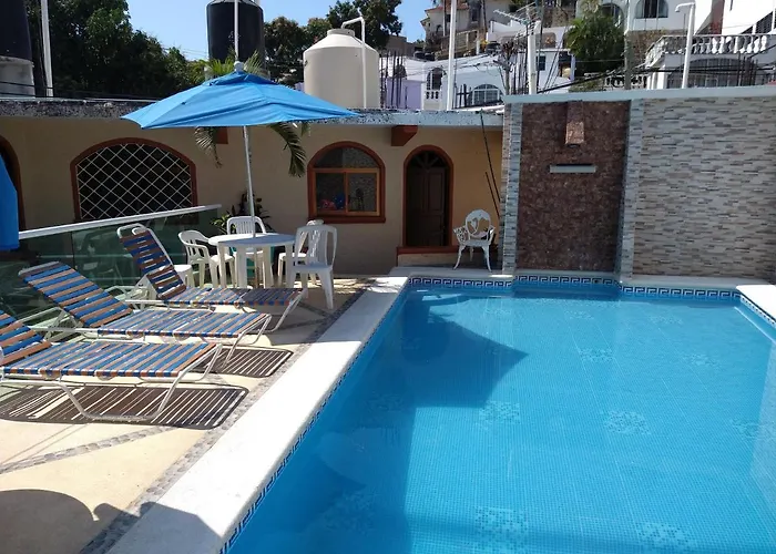 Hotel Y Bungalows Olivares