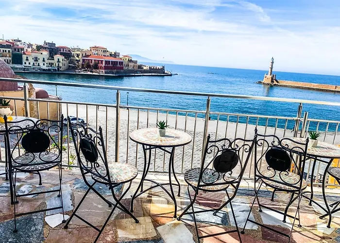 Amphitrite Hotel