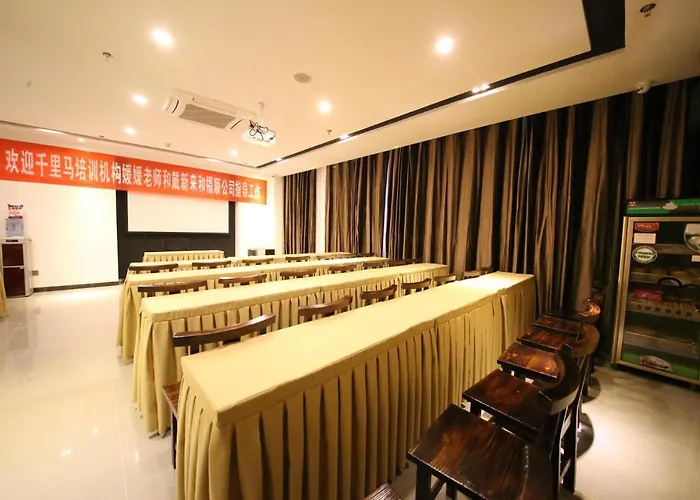 7 Days Premium Dezhou Pingyuan Xinhua Road