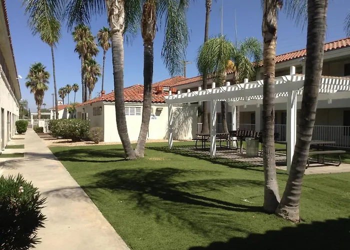 Motel 6 Hemet