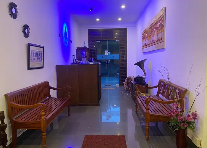 Blue Spring Hotel Wadduwa