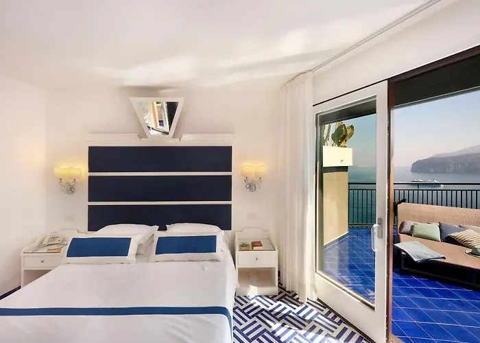 Hotel Bristol