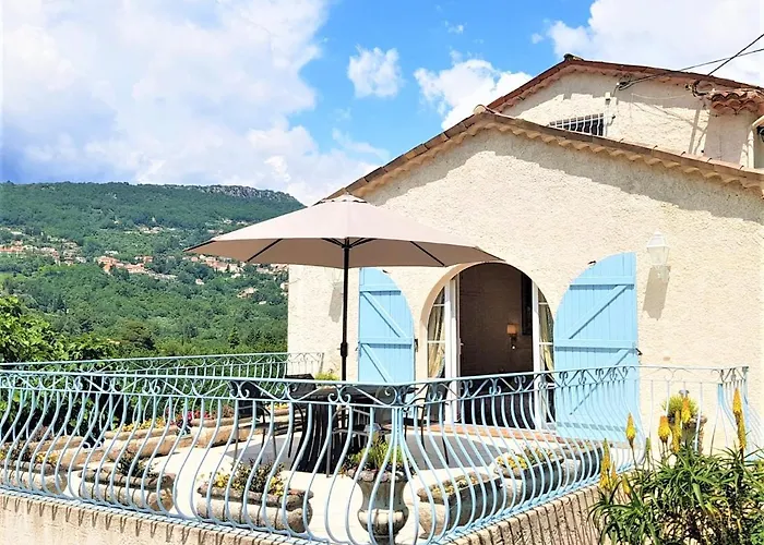 B&B With Charm, Quiet, Kitchen, Sw Pool.