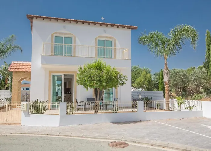 Katerina Luxury Villas