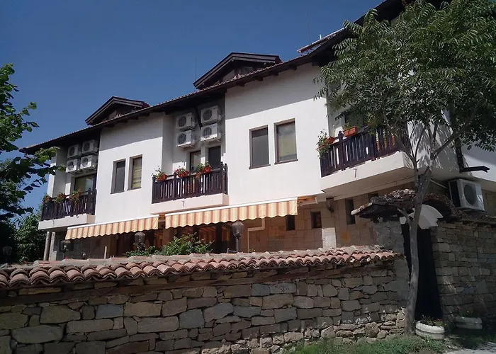 Family hotel Elena